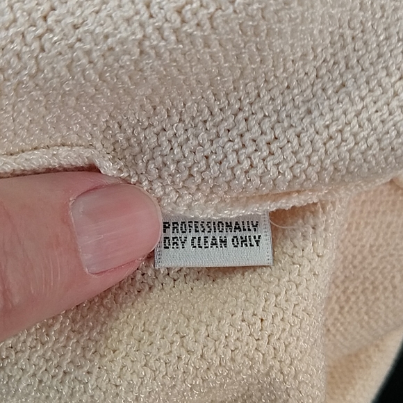 St John Basics Short Sleeve Top - Picture 4 of 4